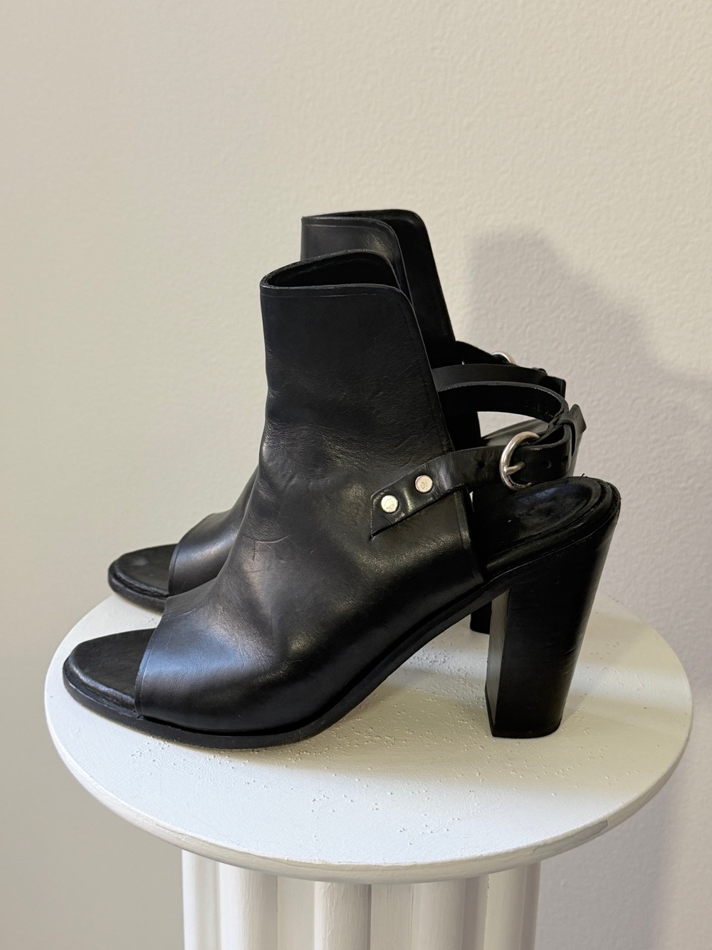 Rag and Bone Black Leather Open-Toe Block Heel Sandals